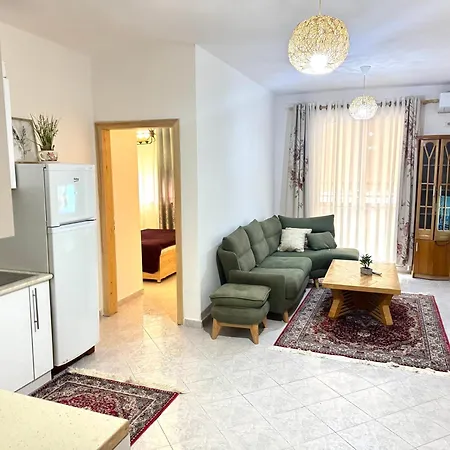 Daire Comfort 1-bedroom Tiran